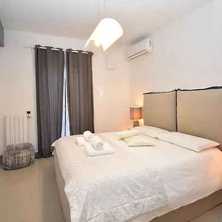 Apartmán Diasof *
